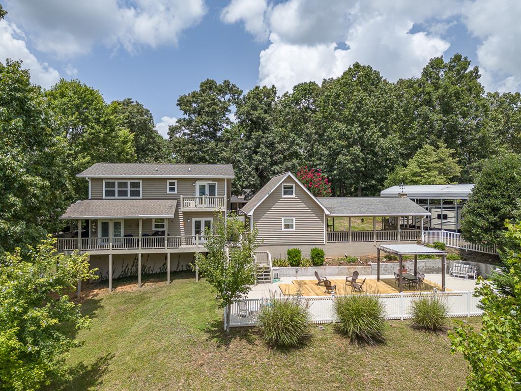68 Looking Glass Lane Property Photo 1