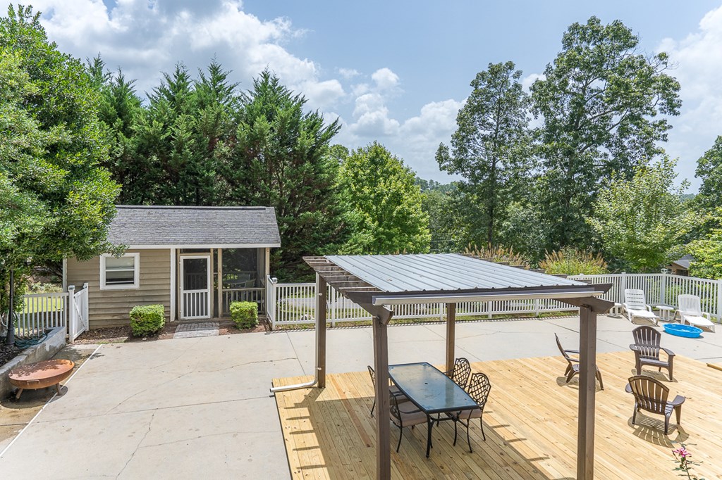 68 Looking Glass Lane Property Photo 31