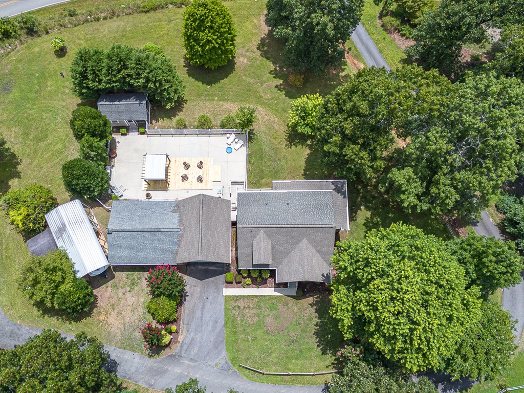 68 Looking Glass Lane Property Photo 40