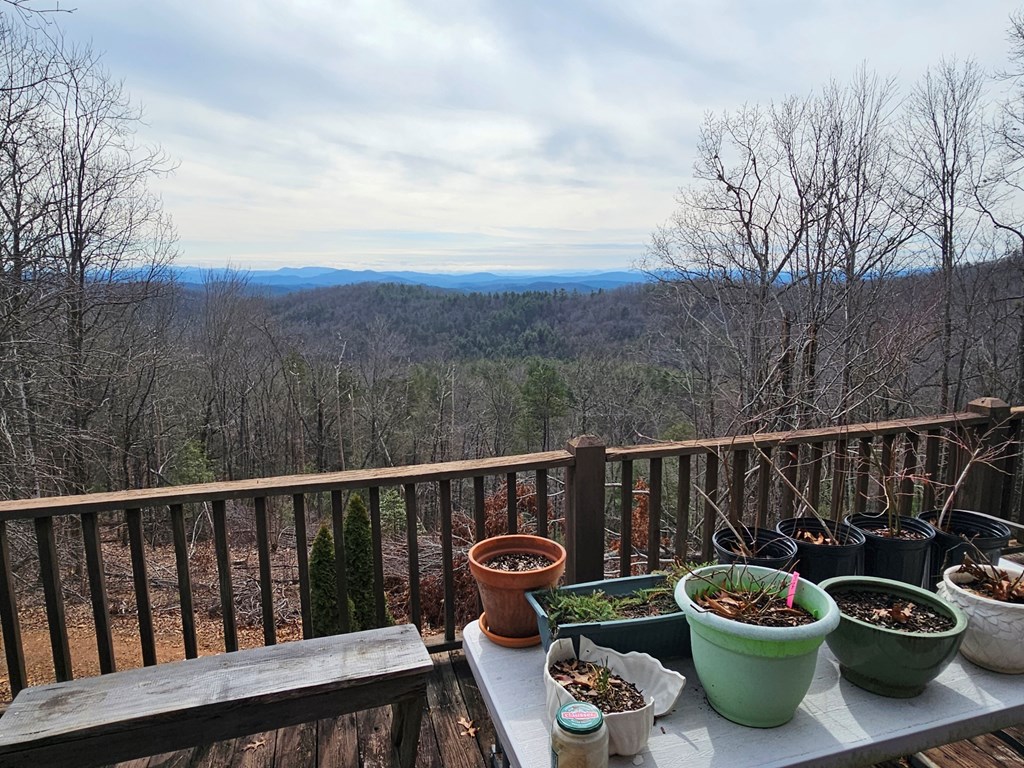 350 Rosecreek Road Property Photo 4