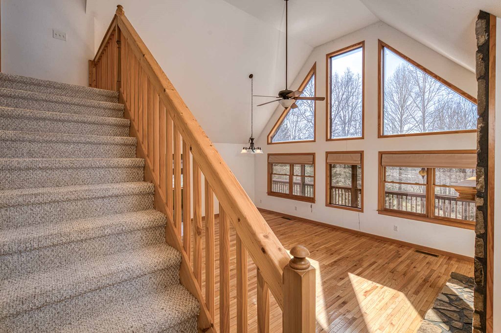 221 Country Mountain Ridge Property Photo 17