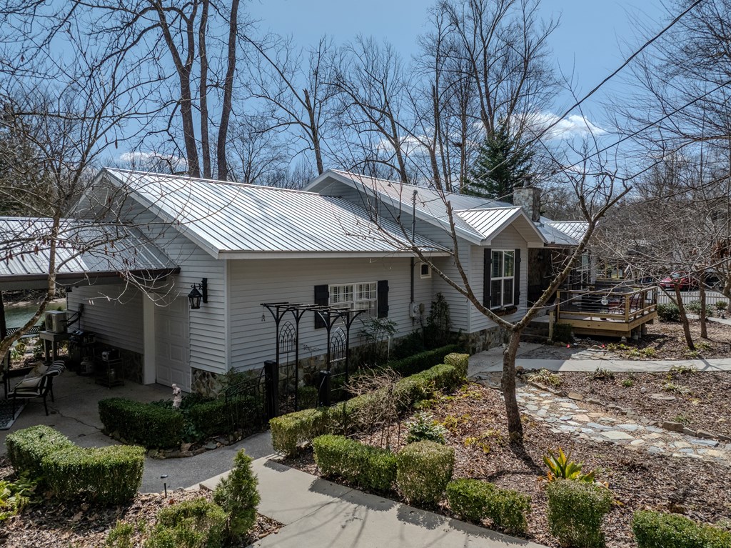 348 Beaver Ridge Property Photo 44