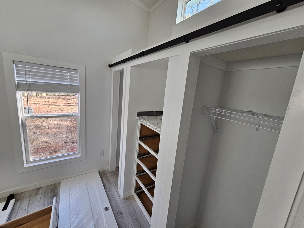 300 Linda Lane Property Photo 14
