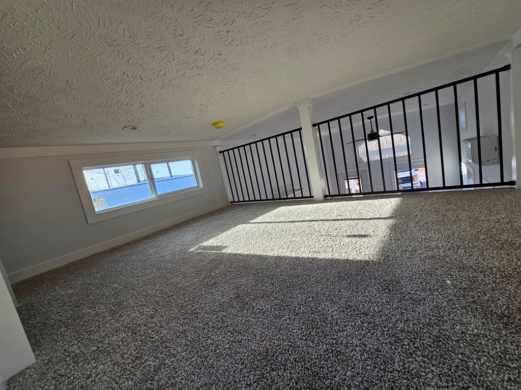 300 Linda Lane Property Photo 16
