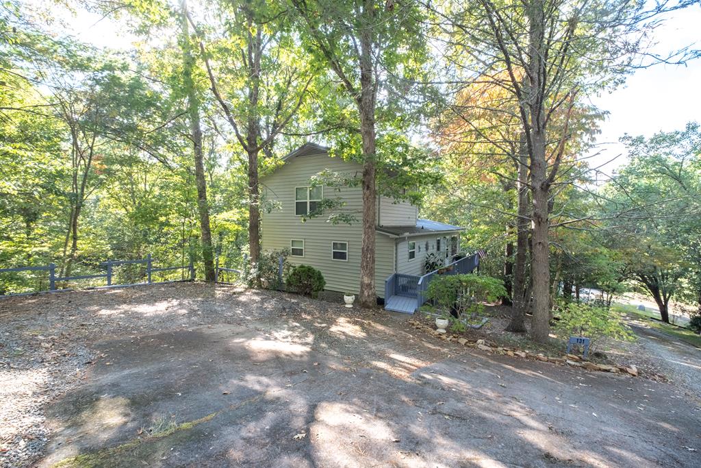 131 Hills And Hollows Rd. Property Photo 36