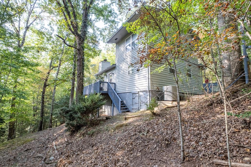 131 Hills And Hollows Rd. Property Photo 37