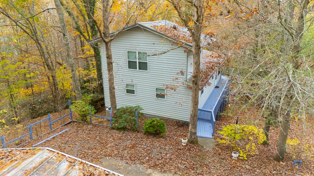 131 Hills And Hollows Rd. Property Photo 39