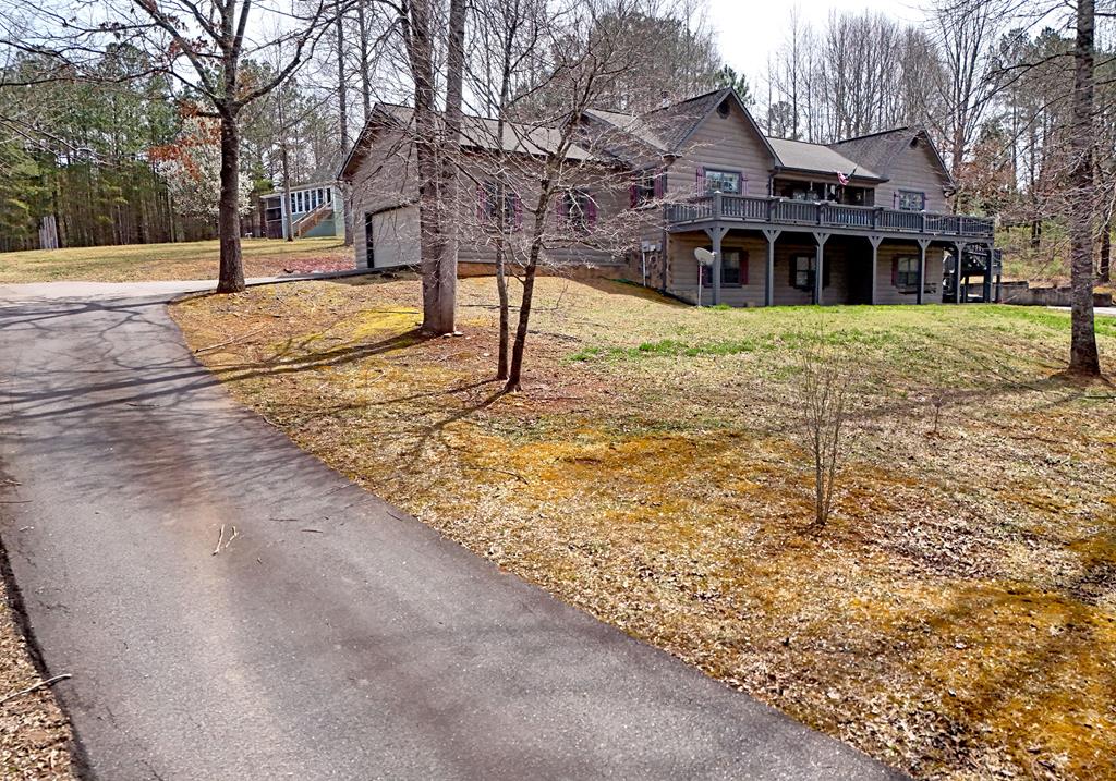 2038 Crooked Creek Connector Property Photo