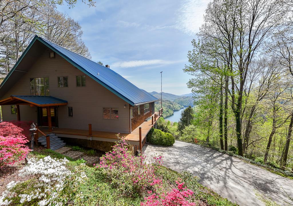369 Deals Gap Road Property Photo