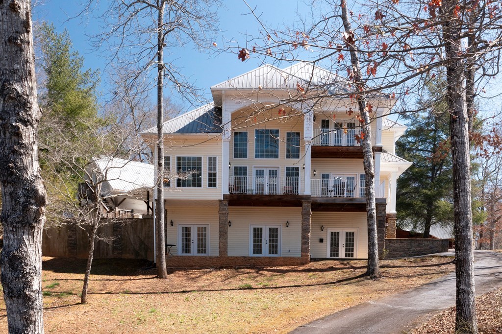30 Berrong Drive Property Photo 3