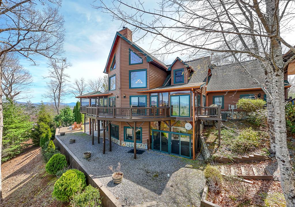 594 Brasstown View Road Property Photo