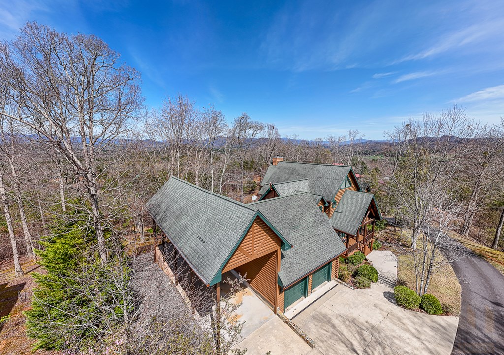 594 Brasstown View Road Property Photo 9