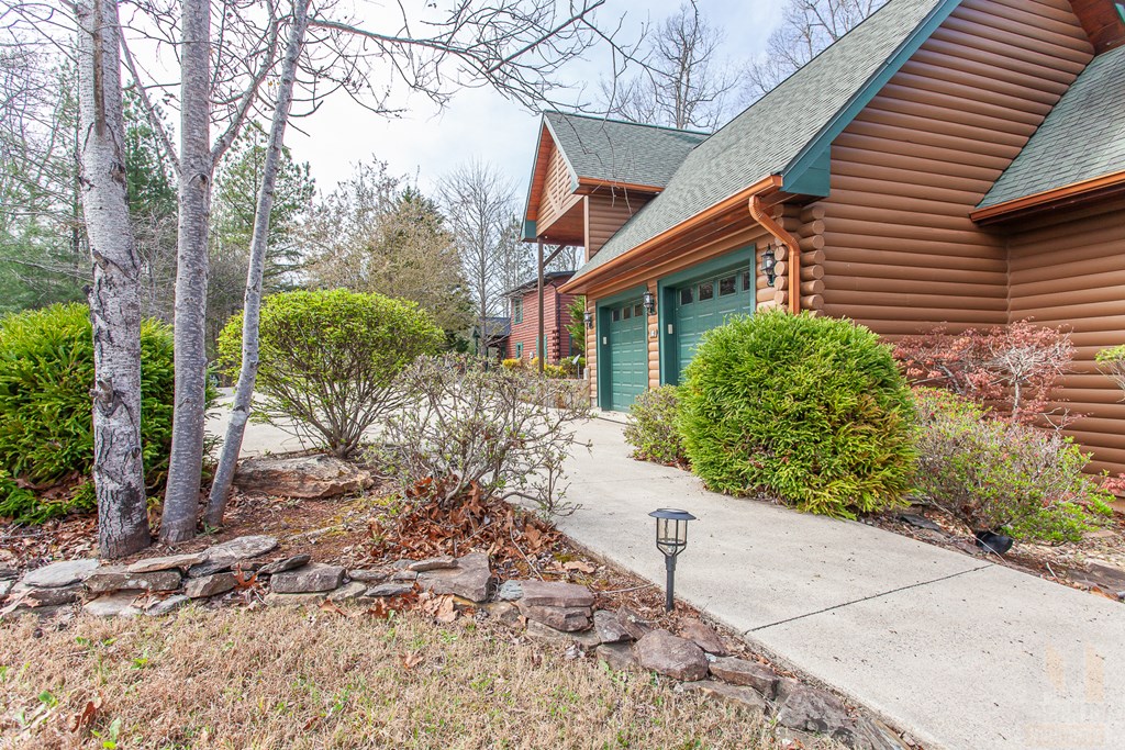 594 Brasstown View Road Property Photo 15