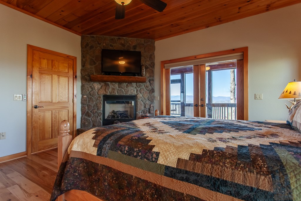 594 Brasstown View Road Property Photo 44