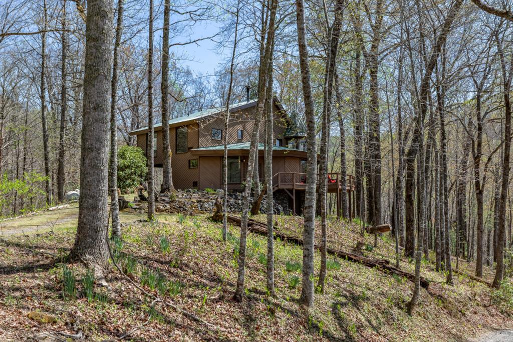 425 Running Deer Lane Property Photo