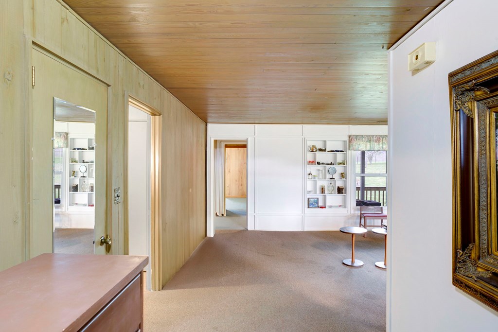 133 Riverside Drive Property Photo 20