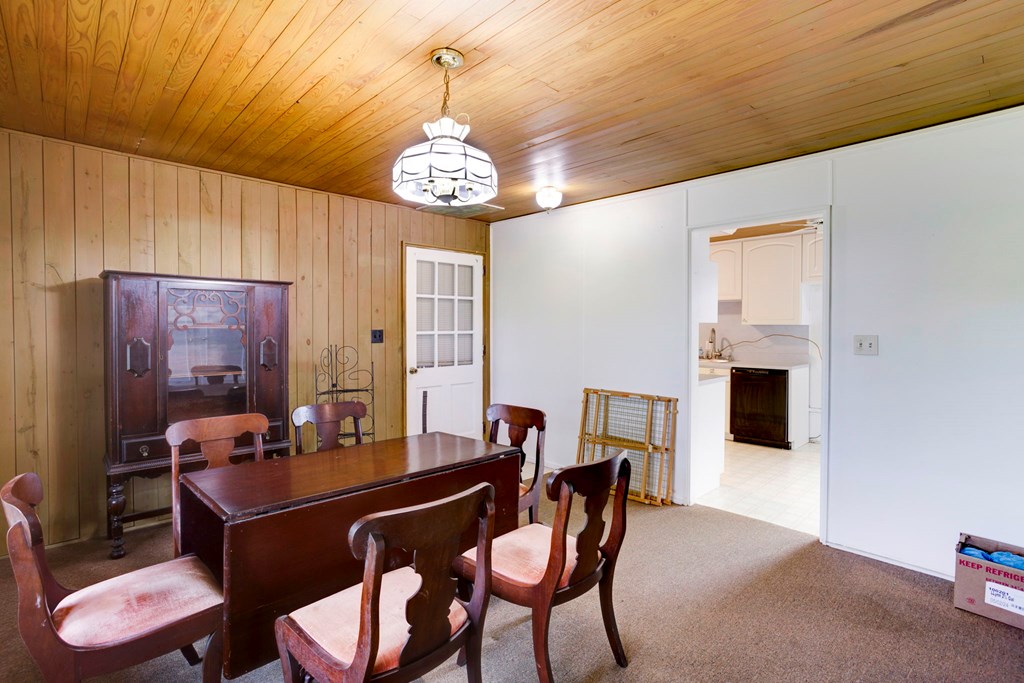 133 Riverside Drive Property Photo 29