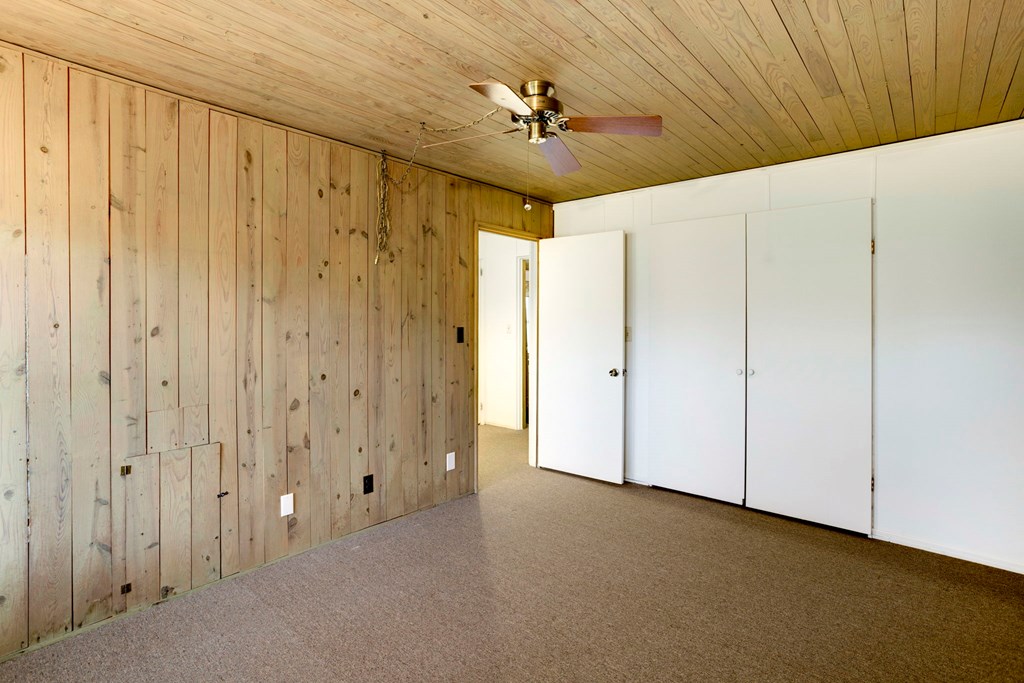 133 Riverside Drive Property Photo 38