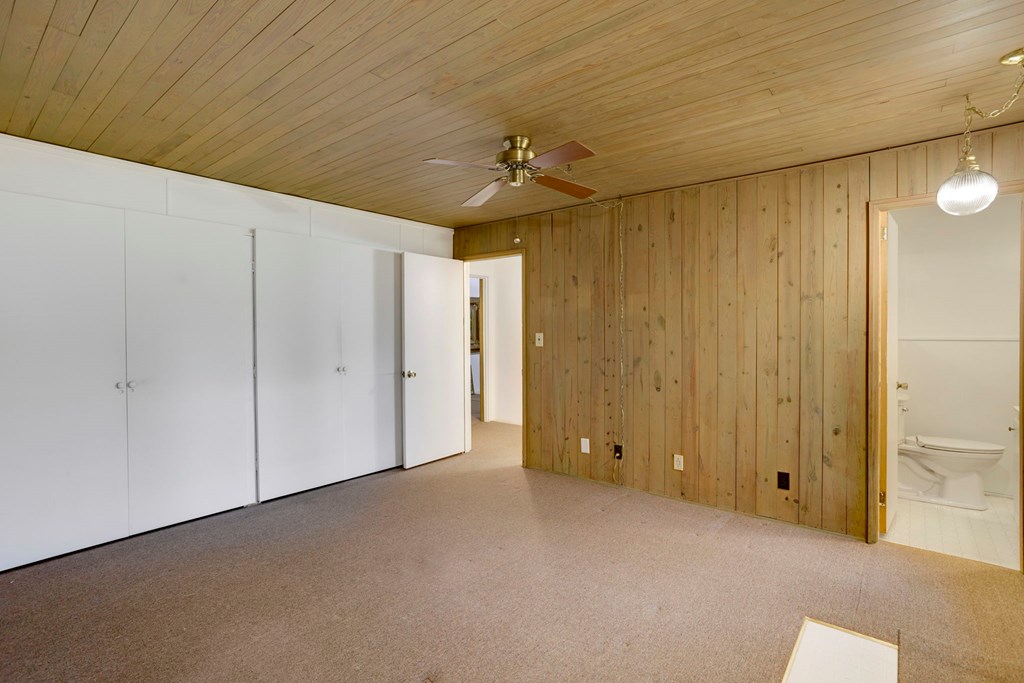 133 Riverside Drive Property Photo 40