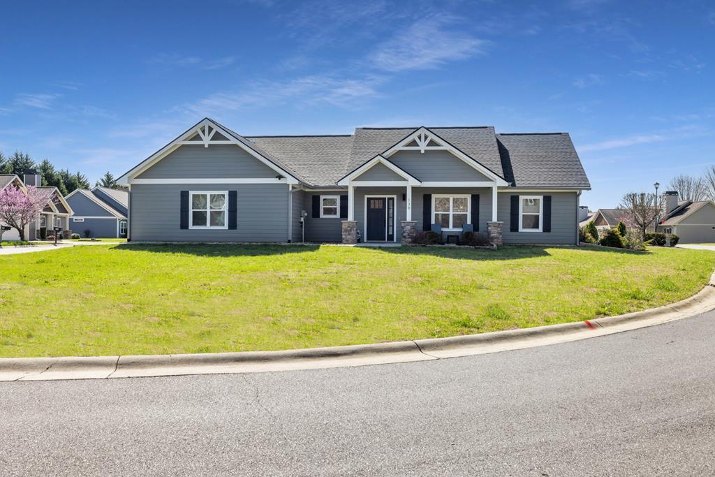 139 Bent Grass Circle Property Photo