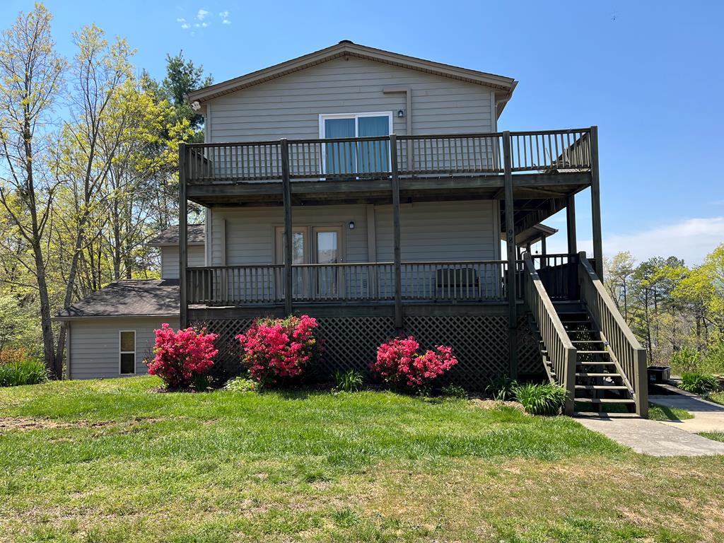 981 Sunset Ln Property Photo