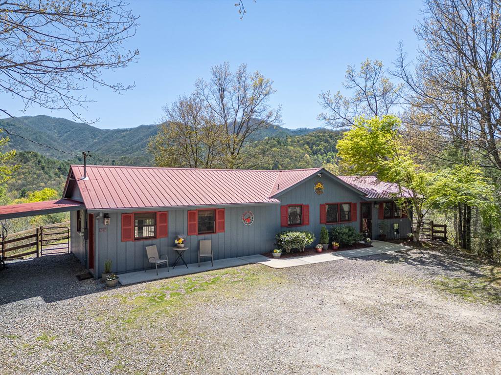 248 Hillside Lane Property Photo 1