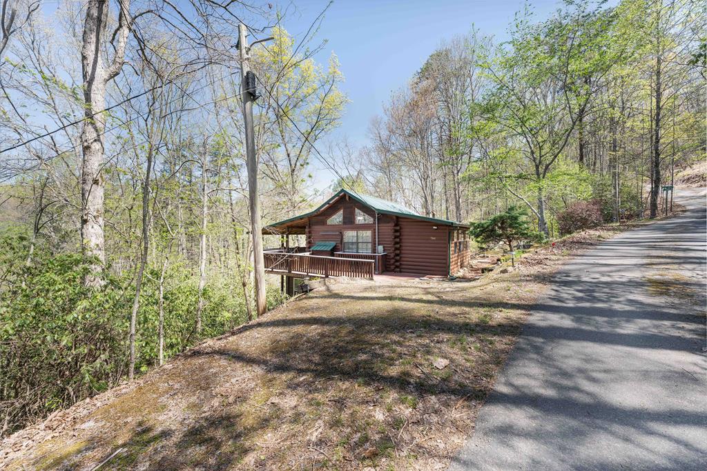 746 High Ridge Road Property Photo