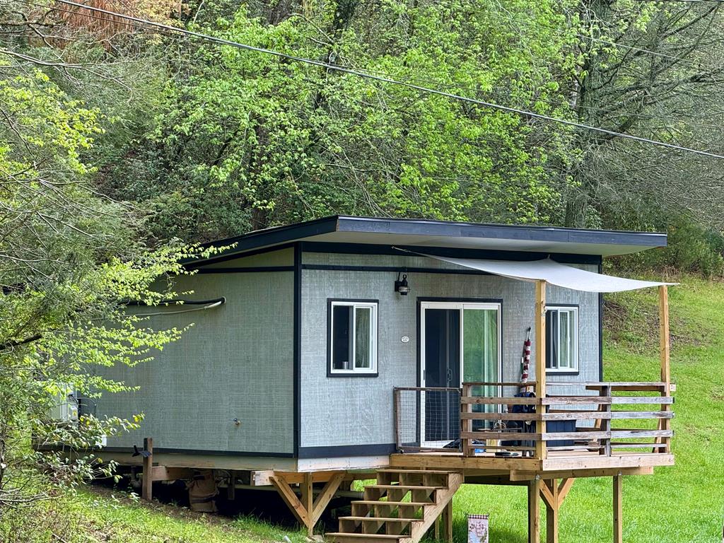 112 Double Oaks Pass Property Photo