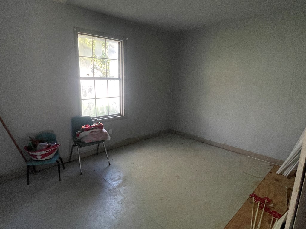 228 Circle Street Property Photo 10