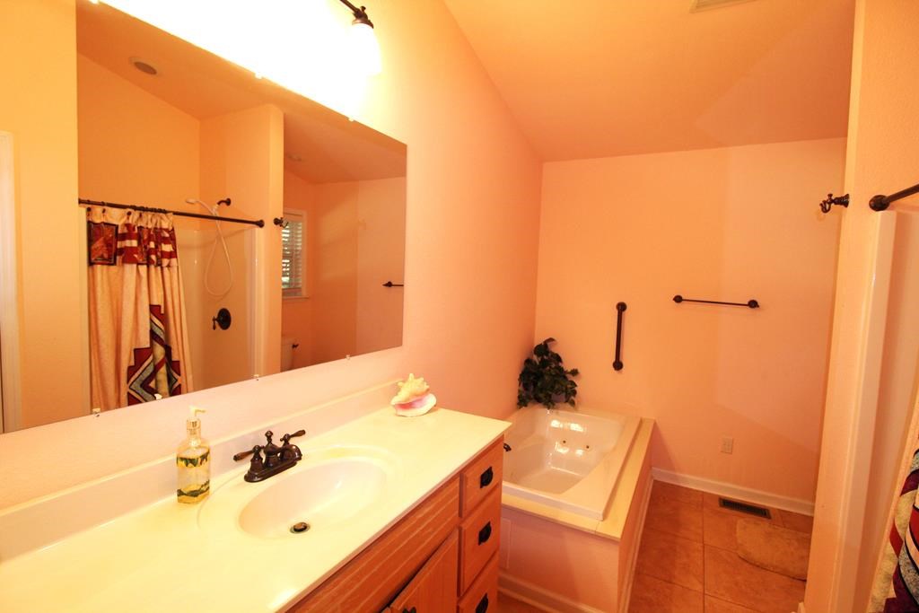 140 Hannel Drive Property Photo 12