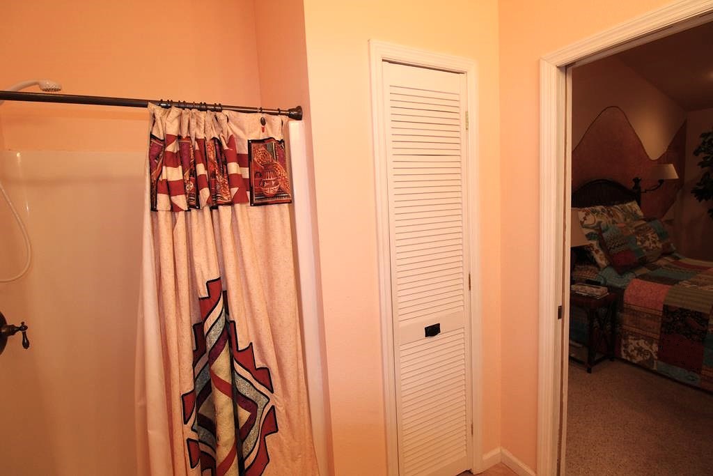 140 Hannel Drive Property Photo 17