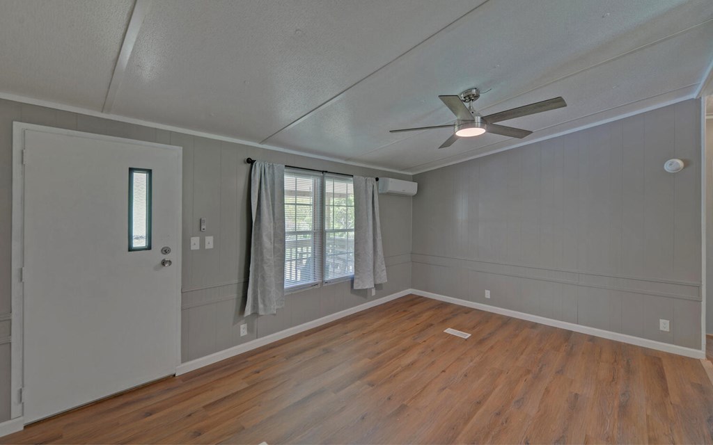 41 Cisco Lane Property Photo 6