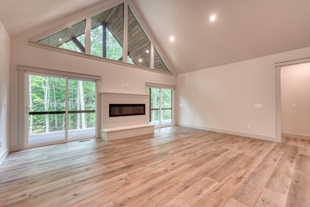 1685 Stonebrook Drive Property Photo 13