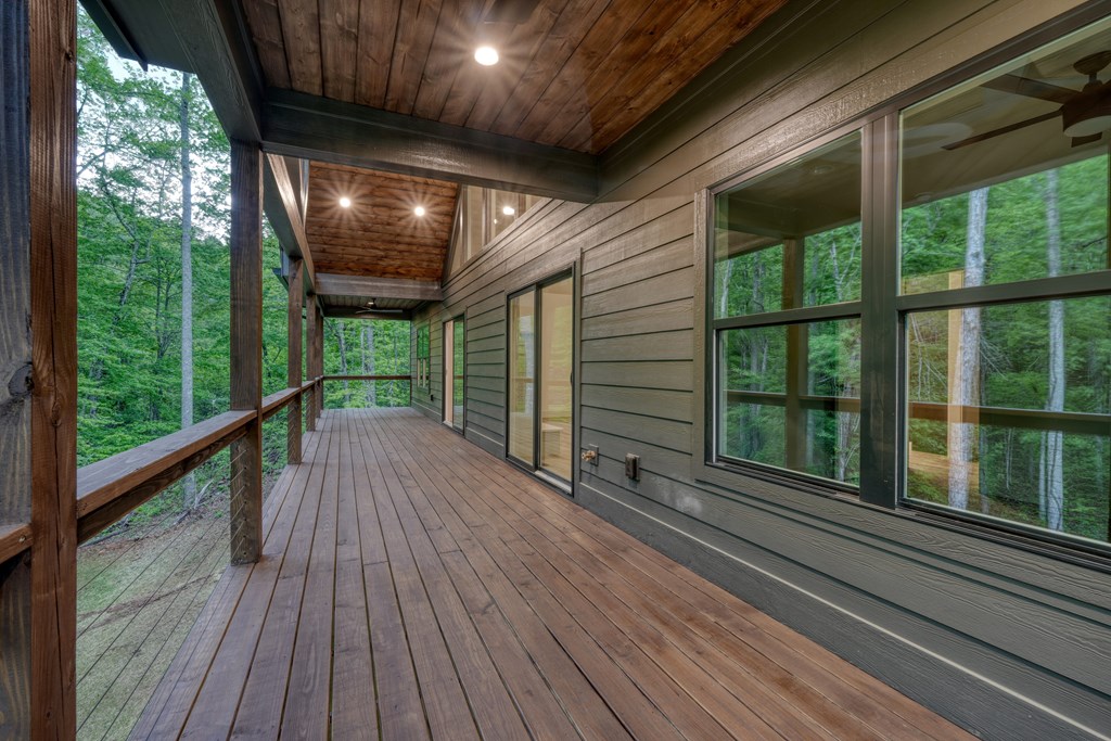 1685 Stonebrook Drive Property Photo 40