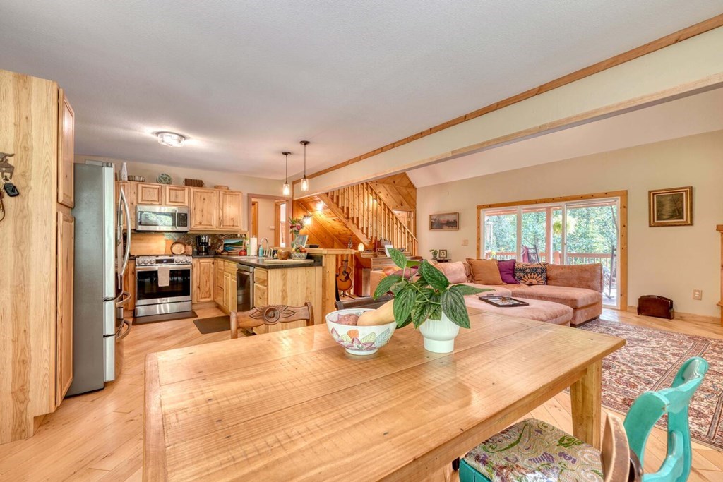 154 Anns Lane Property Photo 10