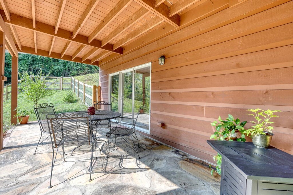 154 Anns Lane Property Photo 47