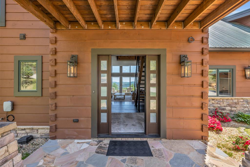 70 Avian Trail Property Photo 4
