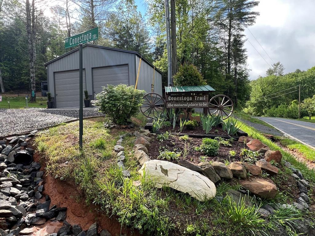 99 Conestoga Trail Property Photo 32