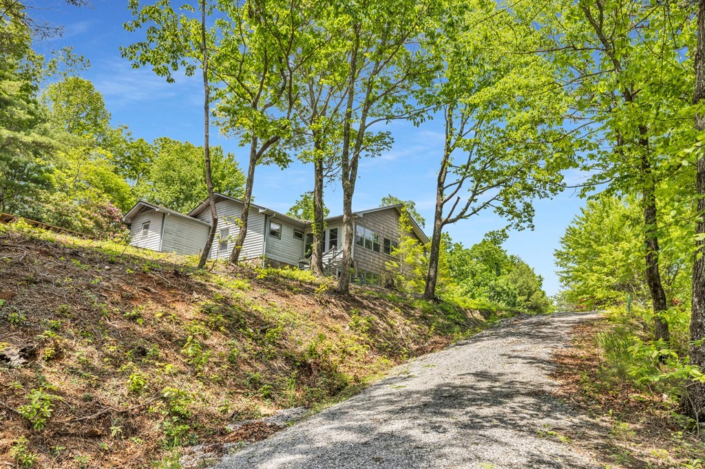 376 Eagles Rest Property Photo 25