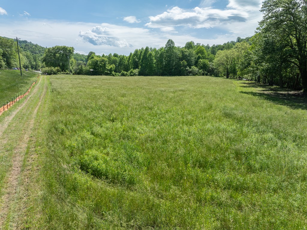 00 Sweetwater Road Property Photo 3