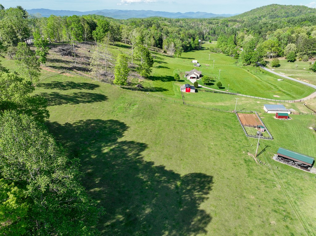 564 Wright Road Property Photo 8