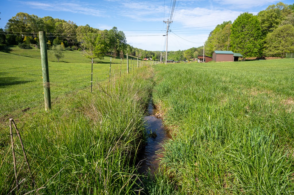 564 Wright Road Property Photo 18