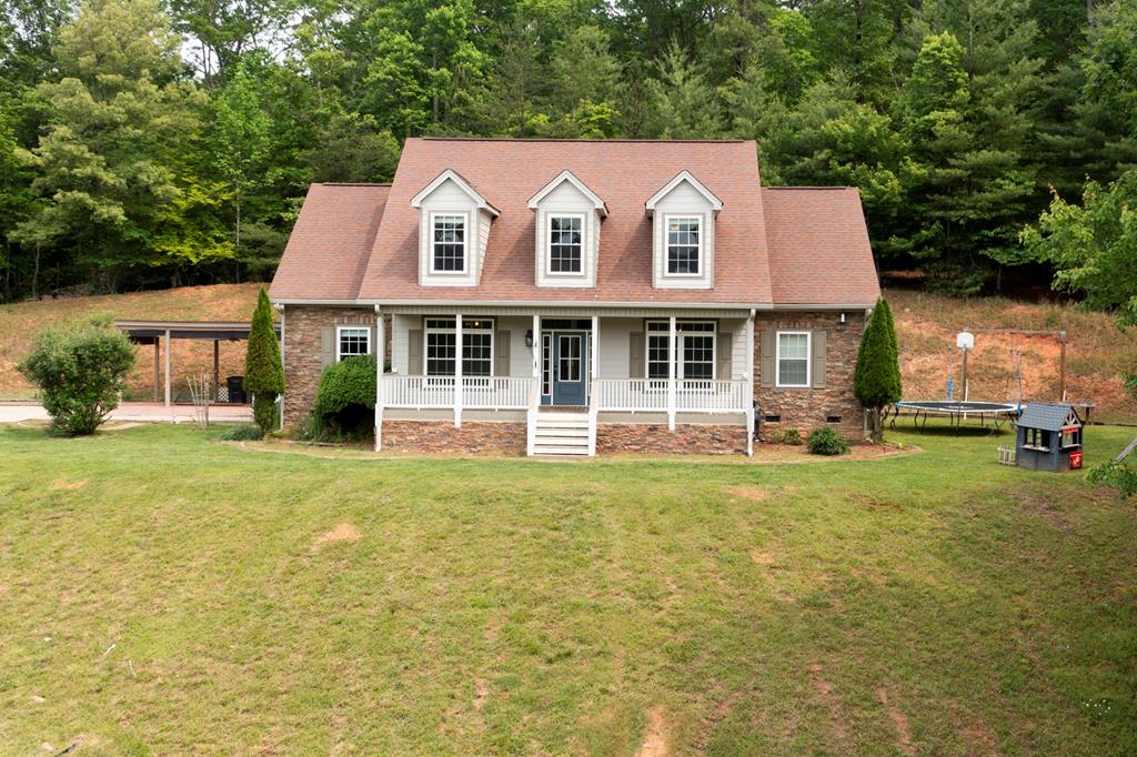 1451 Moccasin Creek Rd