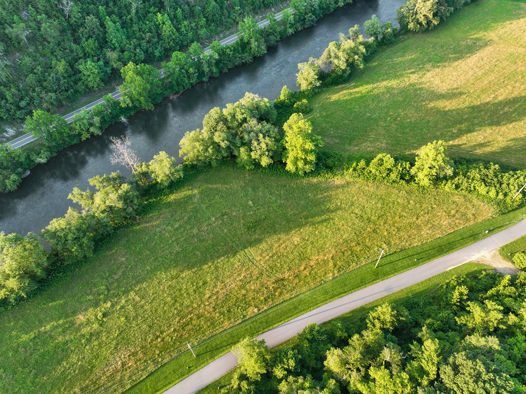 Lot 144 River Farm Drive Property Photo 2