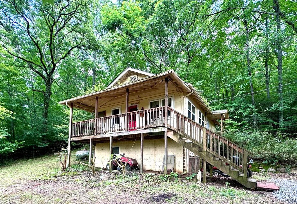 1472 Settawig Property Photo 1