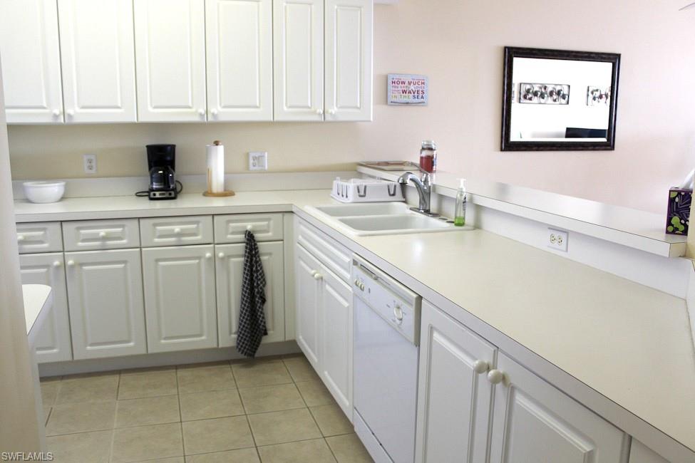 16575 Lake Circle Dr 1141 Property Photo 11