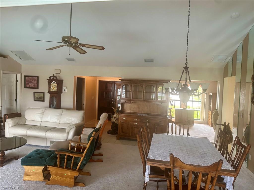 4101 Sw 28th Pl Property Photo 3