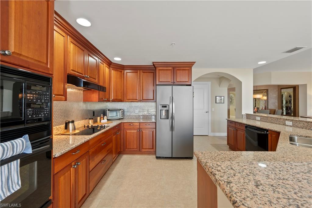 6081 Silver King Blvd 505 Property Photo 17
