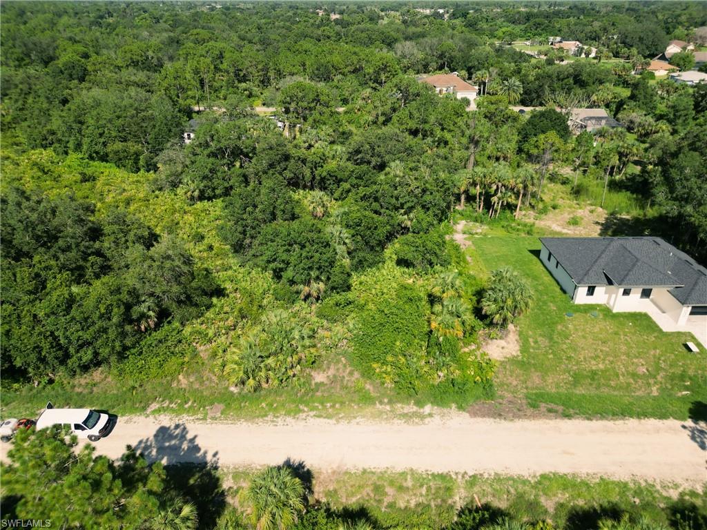 404 Thompson Ave Property Photo 14