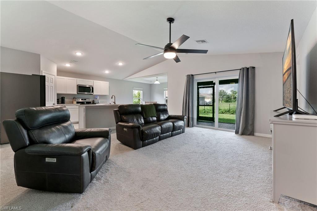 4104 Ne 15th Ave Property Photo 8